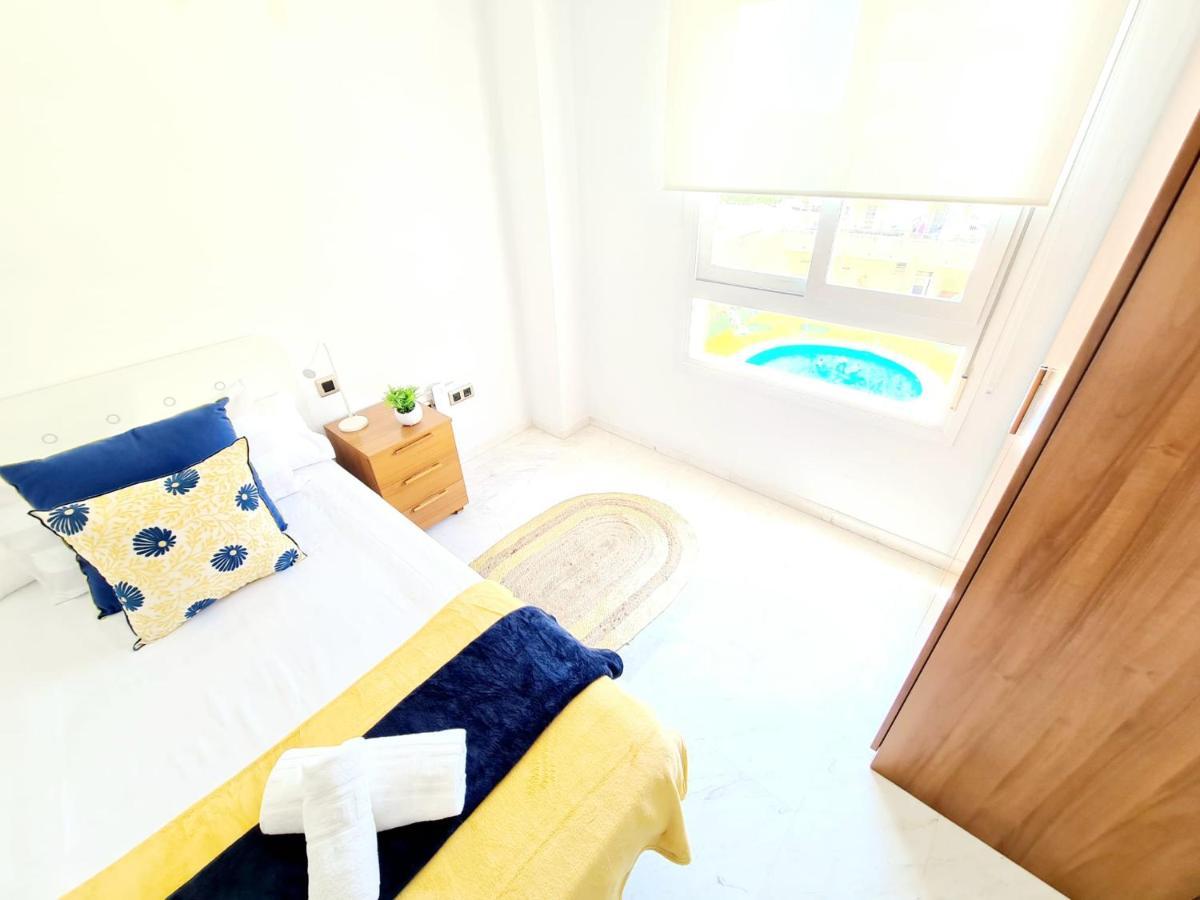 Apartamento 3 Dormitorios 马拉加 外观 照片